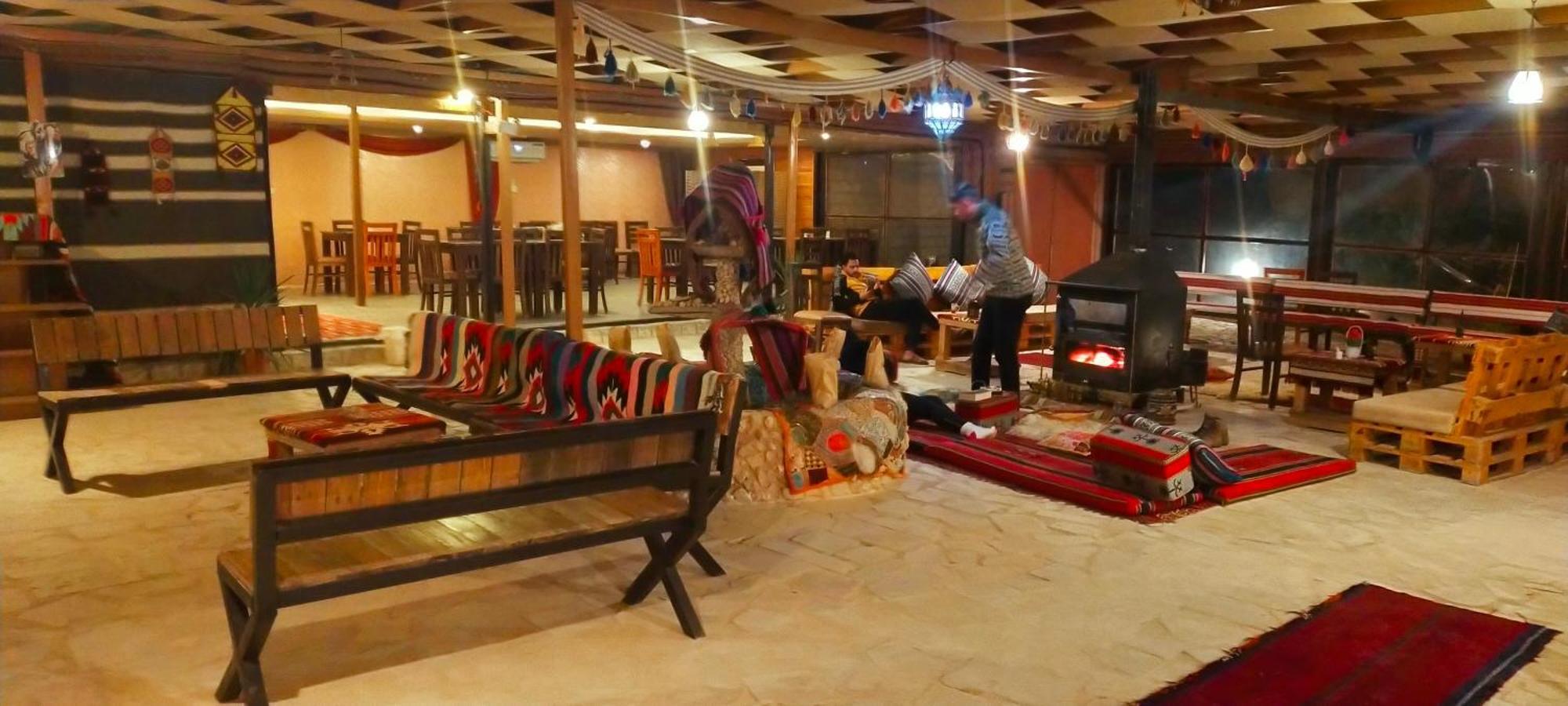 Petra Wassaif Camp Hotel Wadi Musa Buitenkant foto